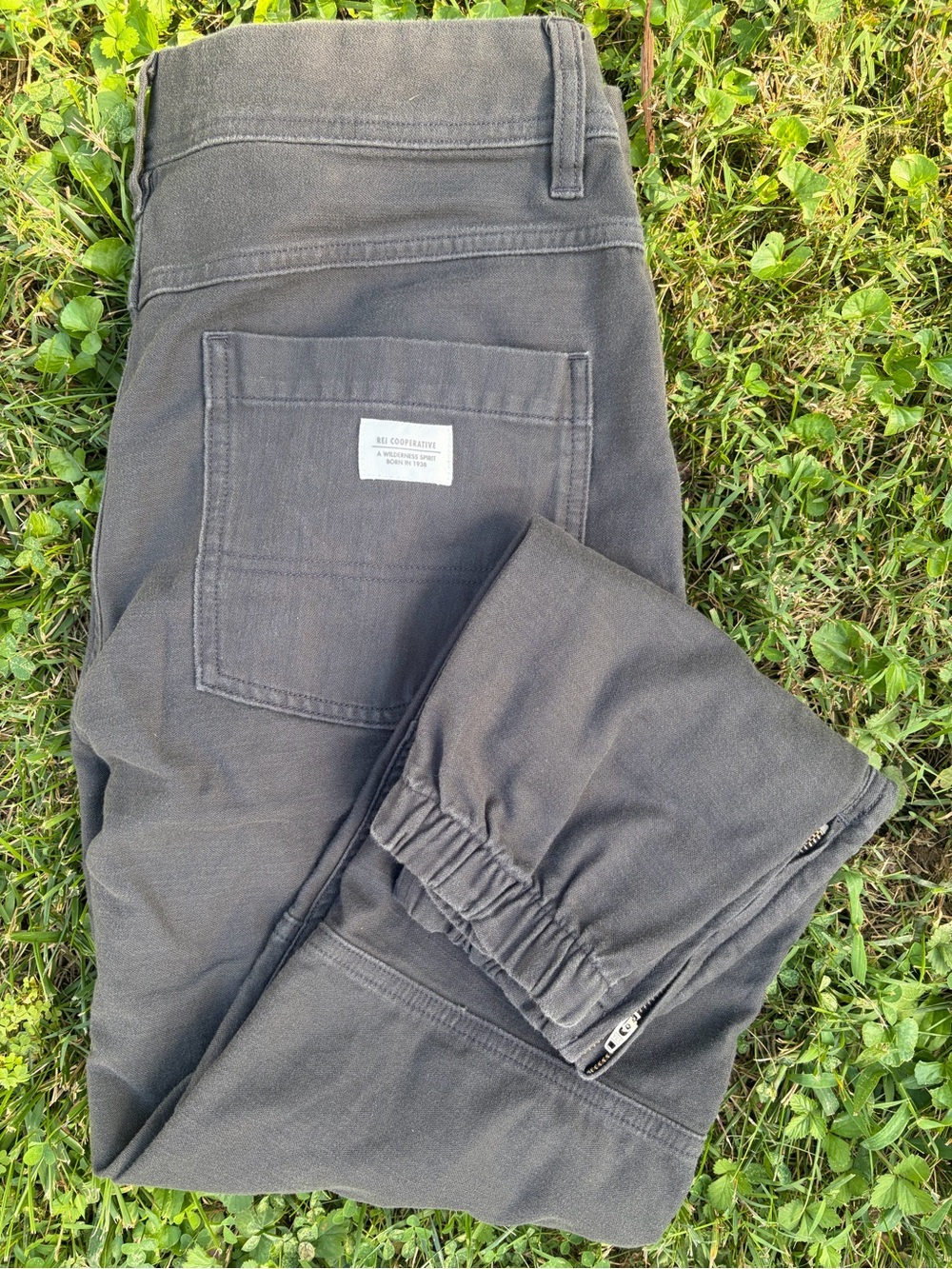 REI Women’s Trailsmith Joggers